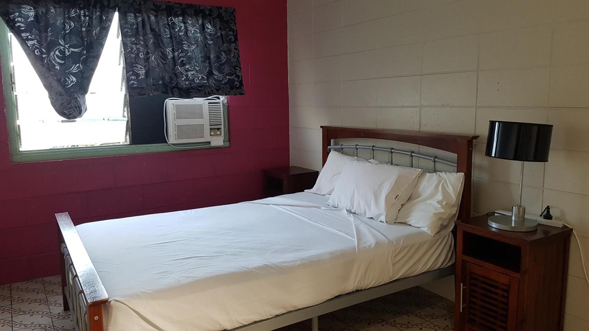 Hostel Asylum Cairns Share House Zewnętrze zdjęcie
