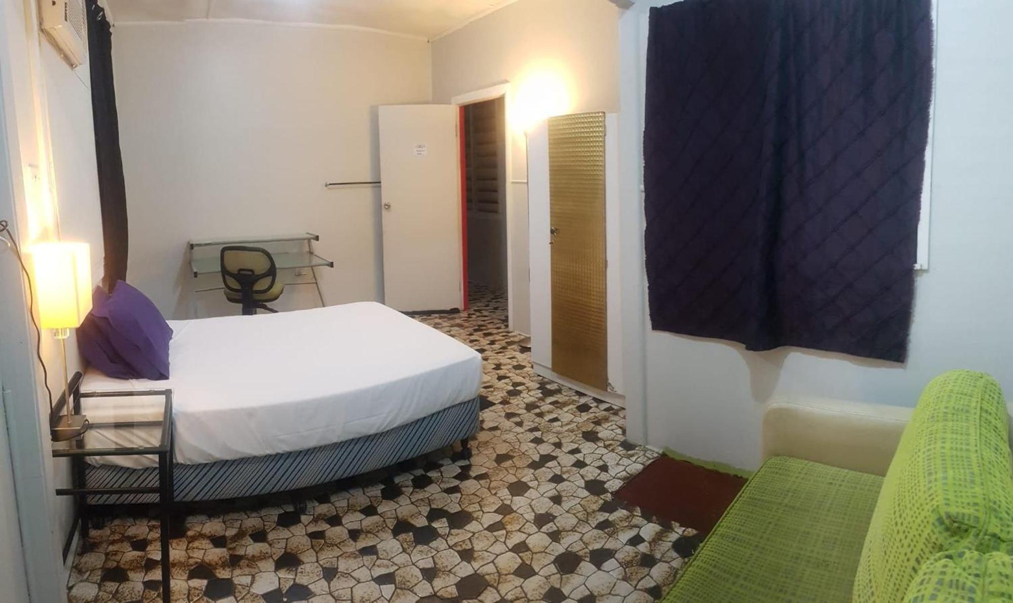 Hostel Asylum Cairns Share House Zewnętrze zdjęcie