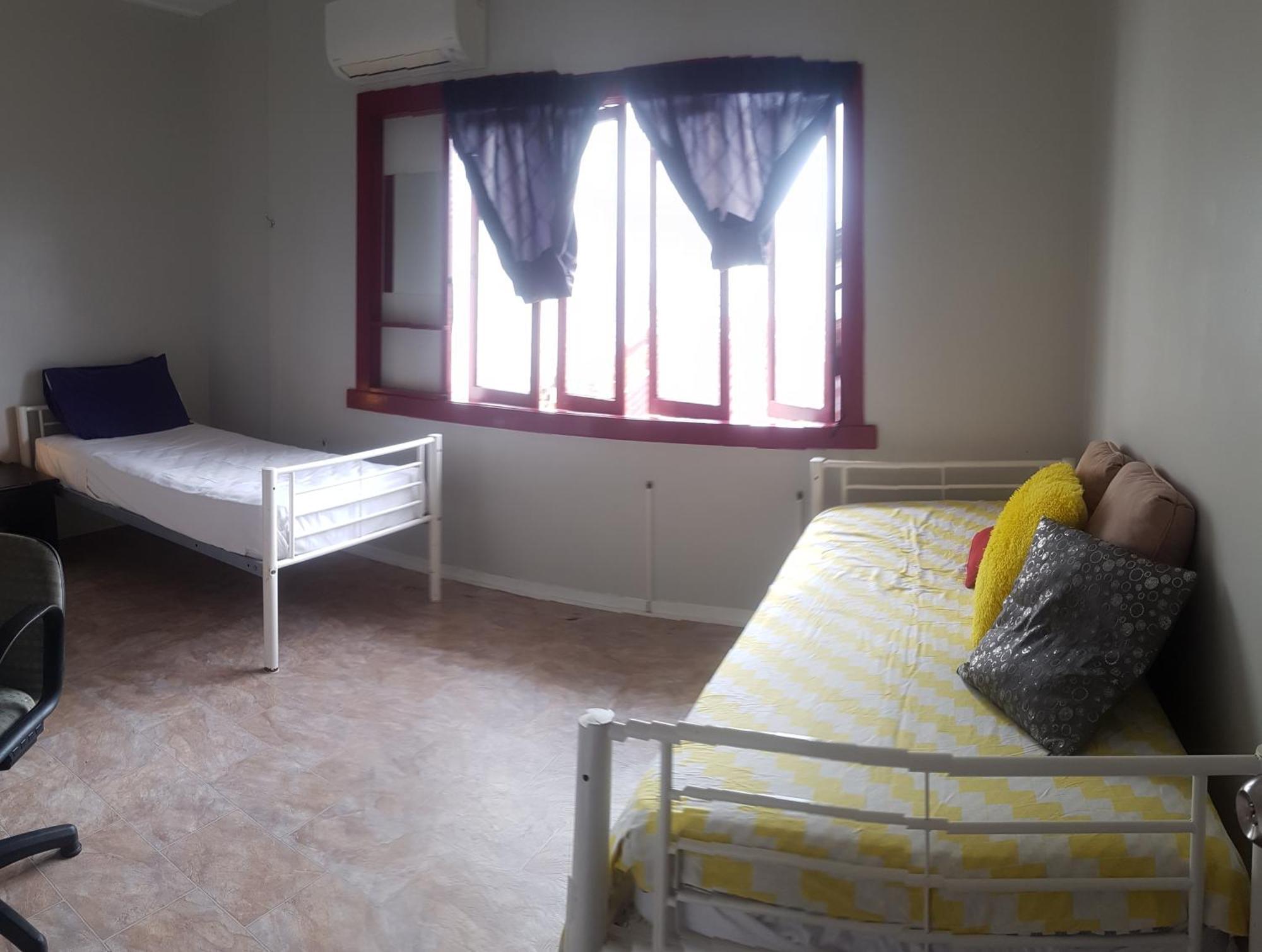 Hostel Asylum Cairns Share House Zewnętrze zdjęcie