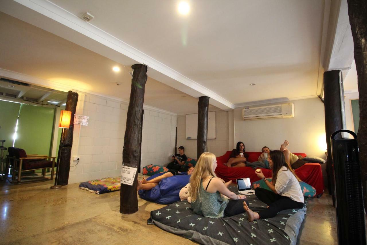 Hostel Asylum Cairns Share House Zewnętrze zdjęcie