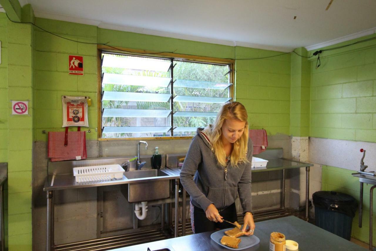 Hostel Asylum Cairns Share House Zewnętrze zdjęcie