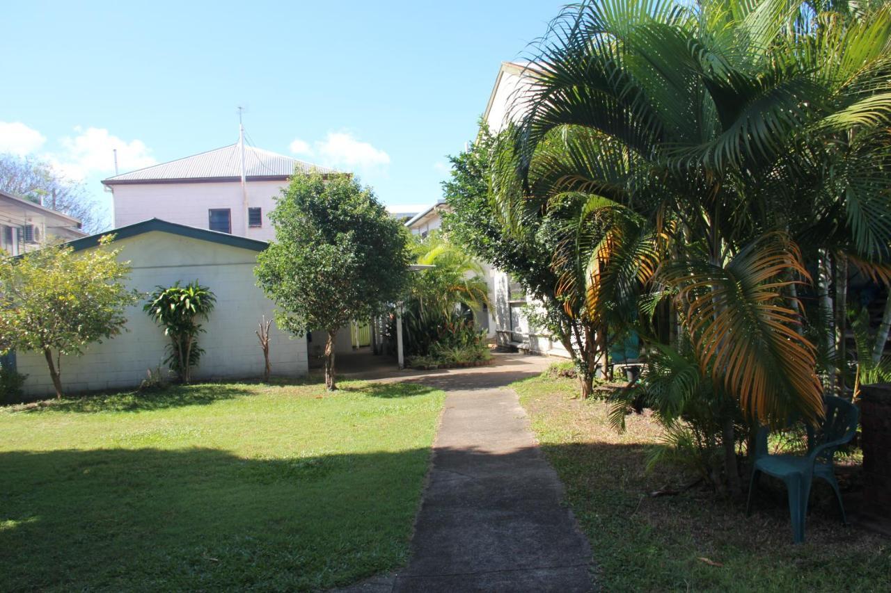 Hostel Asylum Cairns Share House Zewnętrze zdjęcie